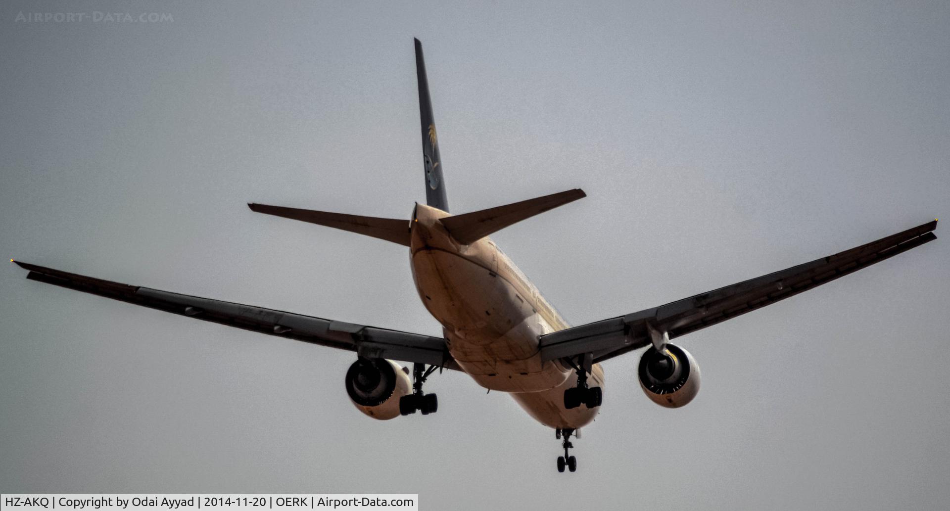 HZ-AKQ, Boeing 777-268/ER C/N 28360, Saudi B772 Landing in Riyadh Runway 15L