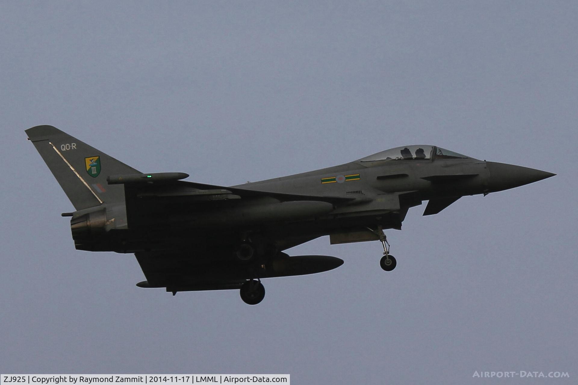 ZJ925, 2006 Eurofighter EF-2000 Typhoon FGR4 C/N 0080/BS016, Eurofighter EF-2000 Typhoon ZJ925/QO-R of 3Sqd Royal Air Force