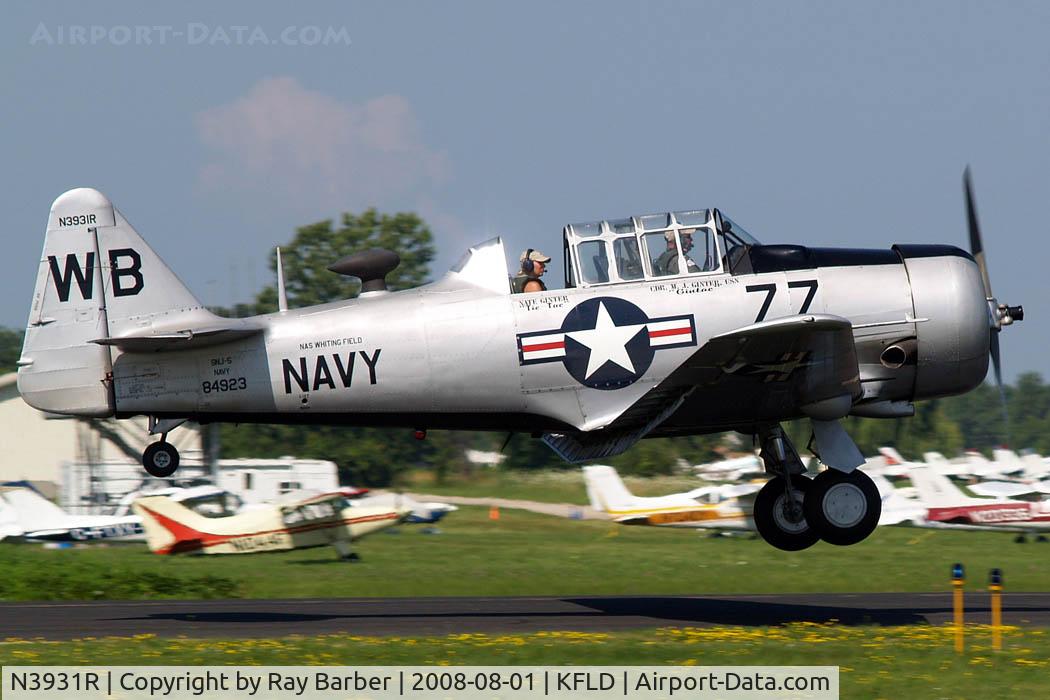 N3931R, North American AT-6B Texan C/N 84-923, North American SNJ-5 Texan [88-16784] Fond Du Lac County~N 01/08/2008