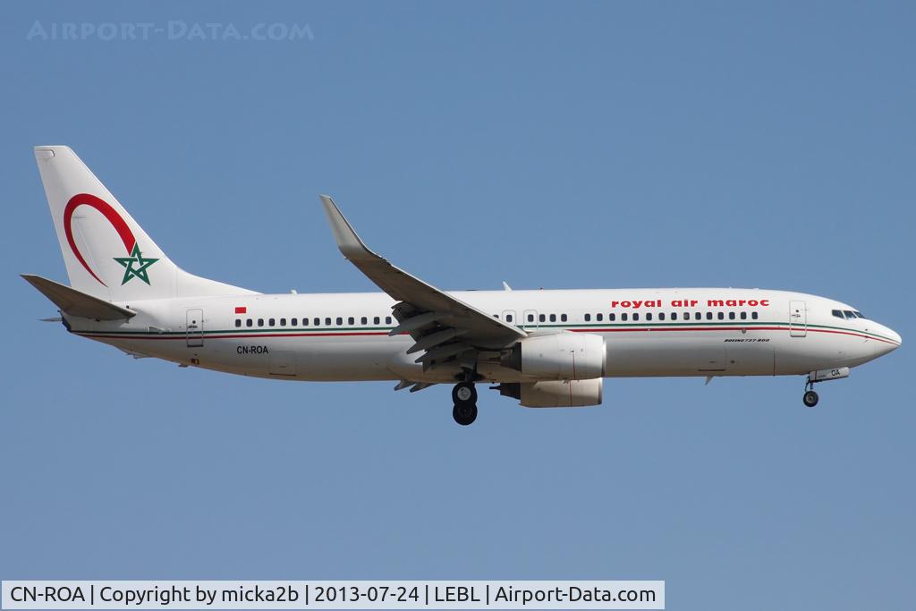 CN-ROA, 2004 Boeing 737-8B6 C/N 33059, Landing