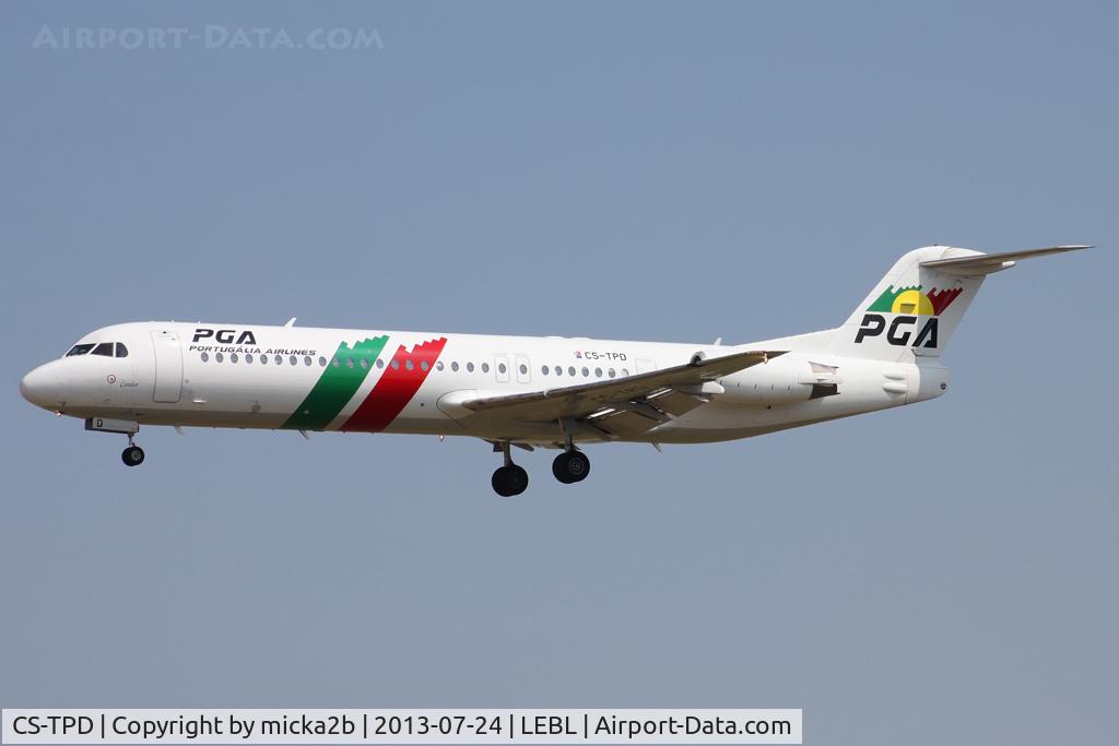 CS-TPD, 1991 Fokker 100 (F-28-0100) C/N 11317, Landing