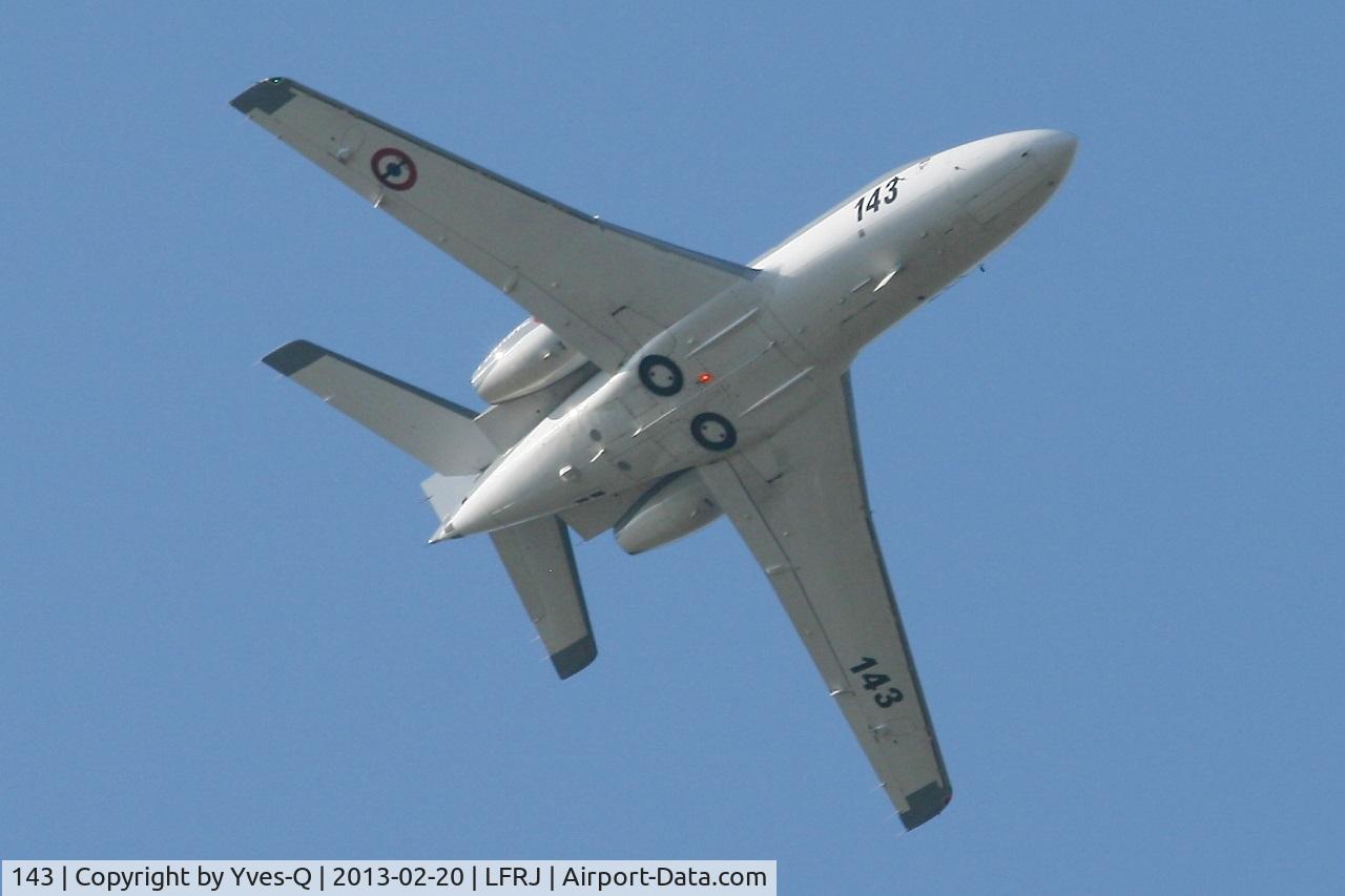 143, 1979 Dassault Falcon 10MER C/N 143, French Naval Aviation Dassault Falcon 10MER, Training flight, Landivisiau Naval Air Base (LFRJ)