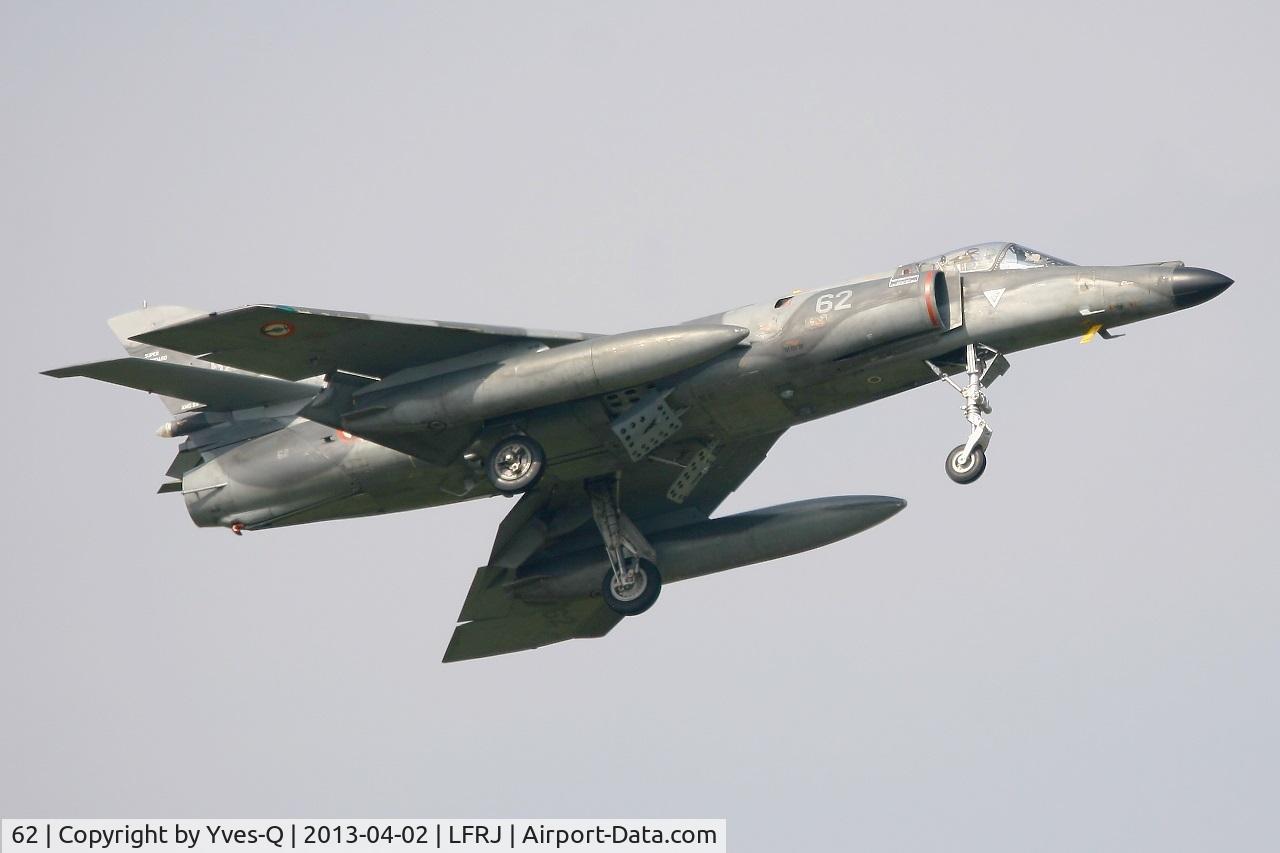 62, Dassault Super Etendard C/N 76, French Naval Aviation Dassault Super Etendard M (SEM), Short Approach Rwy 08, Landivisiau Naval Air Base (LFRJ)