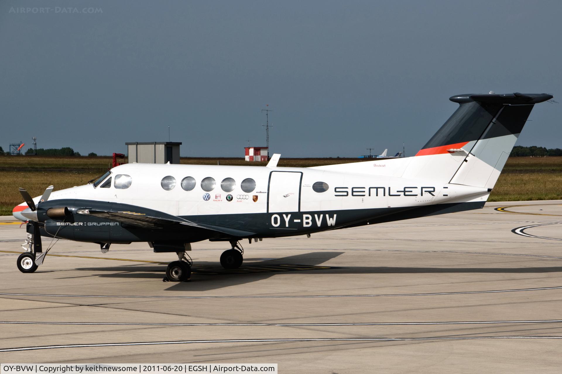 OY-BVW, 1980 Beech 200 Super King Air C/N BB-705, Nice VW Visitor !