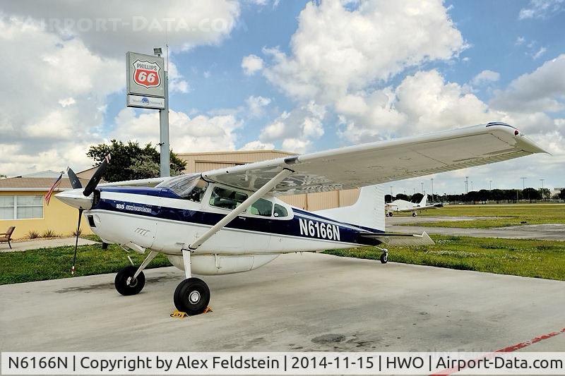 N6166N, 1981 Cessna A185F Skywagon 185 C/N 18504302, North Perry