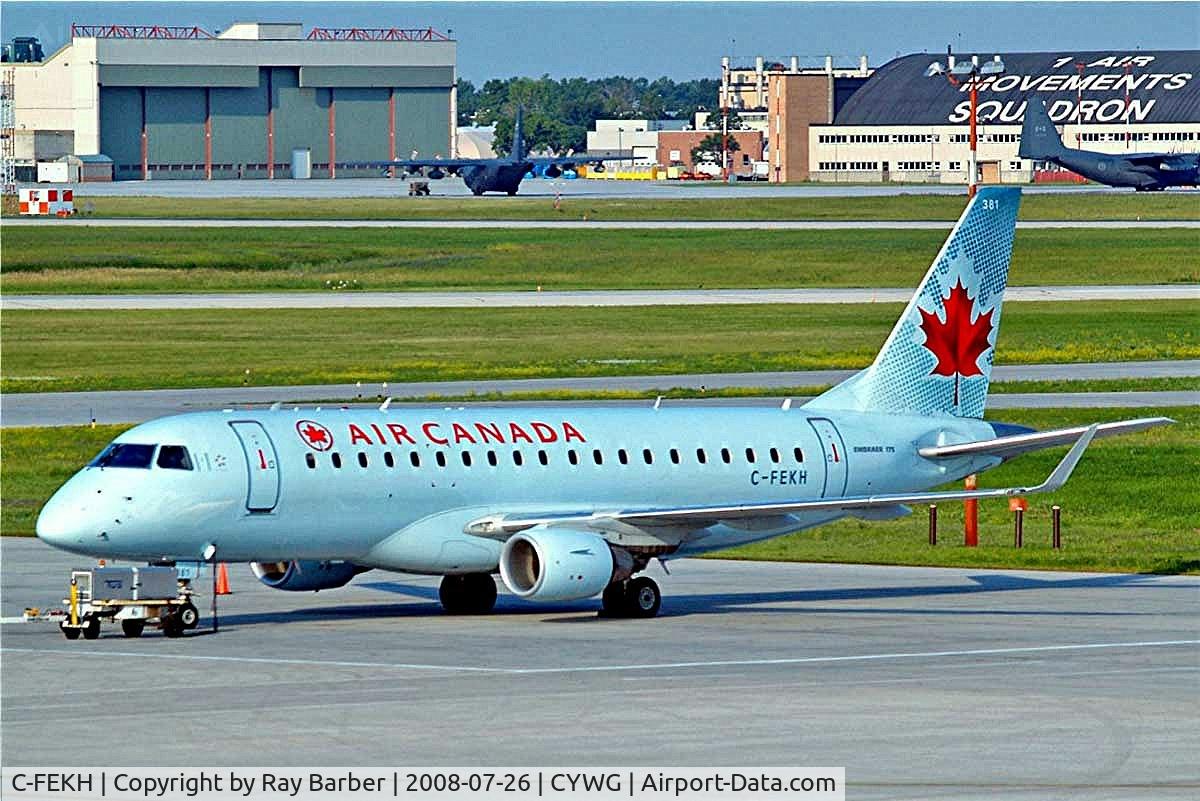 C-FEKH, 2005 Embraer 175SU (ERJ-170-200SU) C/N 17000102, Embraer Emb-175-200SU [17000102] (Air Canada) Winnipeg-International~C 26/07/2008