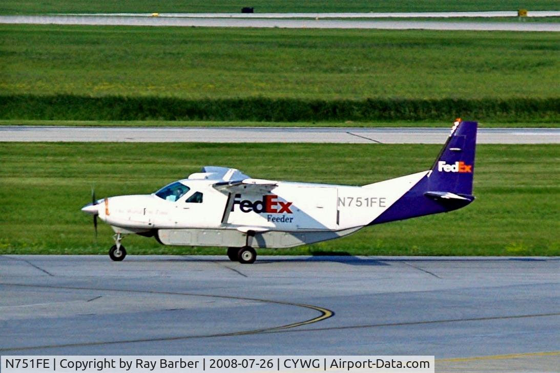 N751FE, 1990 Cessna 208B Super Cargomaster C/N 208B0245, Cessna 208B  Grand Caravan [208B-0245] (Fedex) Winnipeg-International~C 26/07/2008