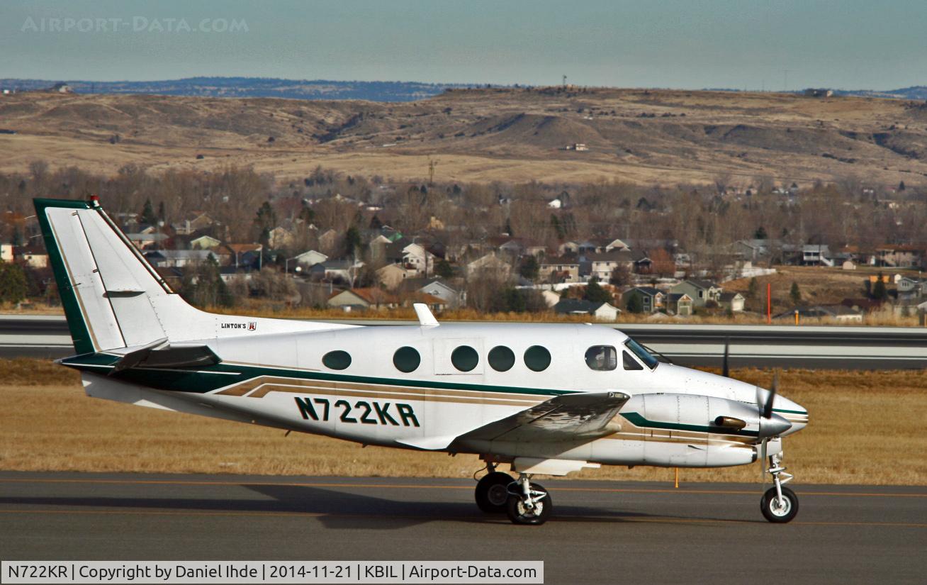 N722KR, 1984 Beech C90A King Air C/N LJ-1065, King Air at KBIL