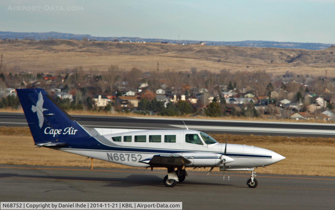 N68752, 1981 Cessna 402C C/N 402C0518, Cape Air who replaced Silver Wings, who replaced Great Lakes, who replaced Big Sky.