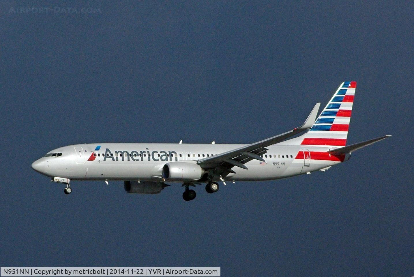 N951NN, 2014 Boeing 737-823 C/N 33327, AA1189 from DFW