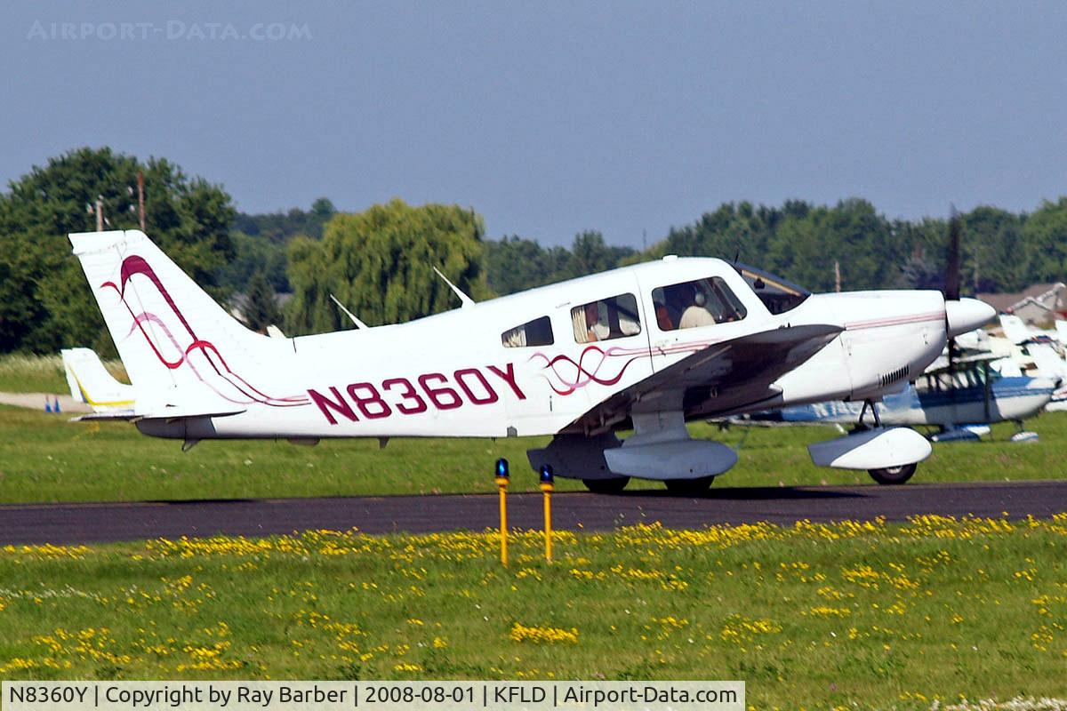 N8360Y, 1981 Piper PA-28-181 C/N 28-8190195, Piper PA-28-181 Archer II [28-8190195] Fond Du Lac County~N 01/08/2008