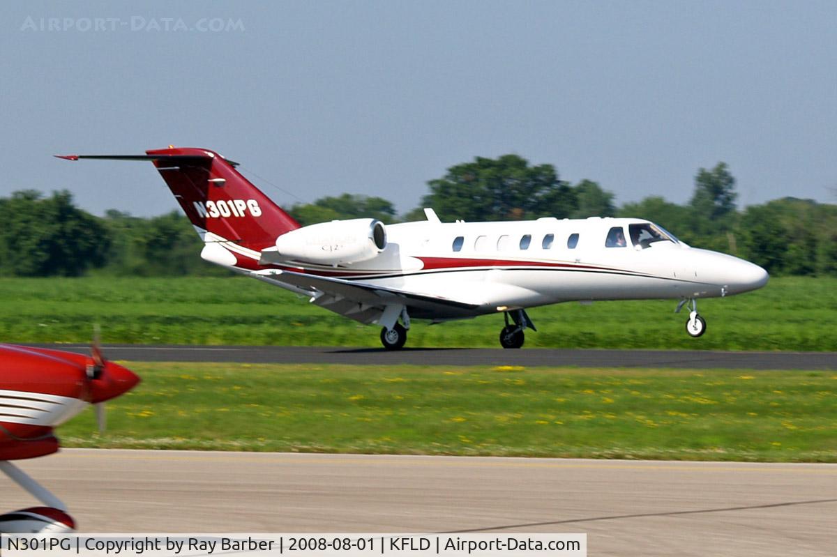 N301PG, 2006 Cessna 525A CitationJet CJ2+ C/N 525A-0301, N301PG   Cessna CitationJet 2+ [525A-0301] Fond Du Lac County~N 01/08/2008