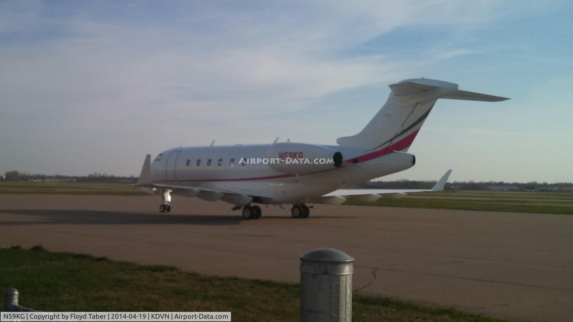N59KG, 2001 Cessna 560 Citation Encore C/N 560-0563, In the Quad Cities