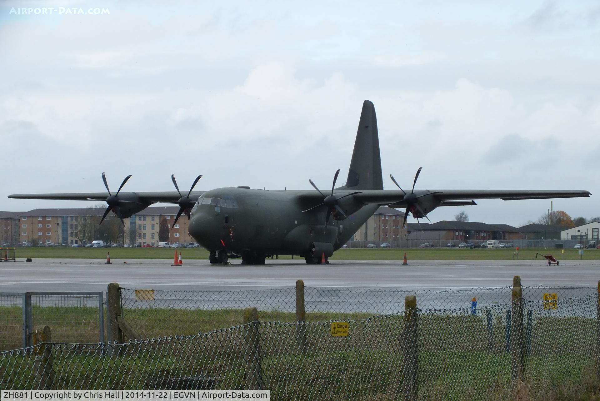 ZH881, 1999 Lockheed Martin C-130J Hercules C.5 C/N 382-5479, RAF 30 Squadron