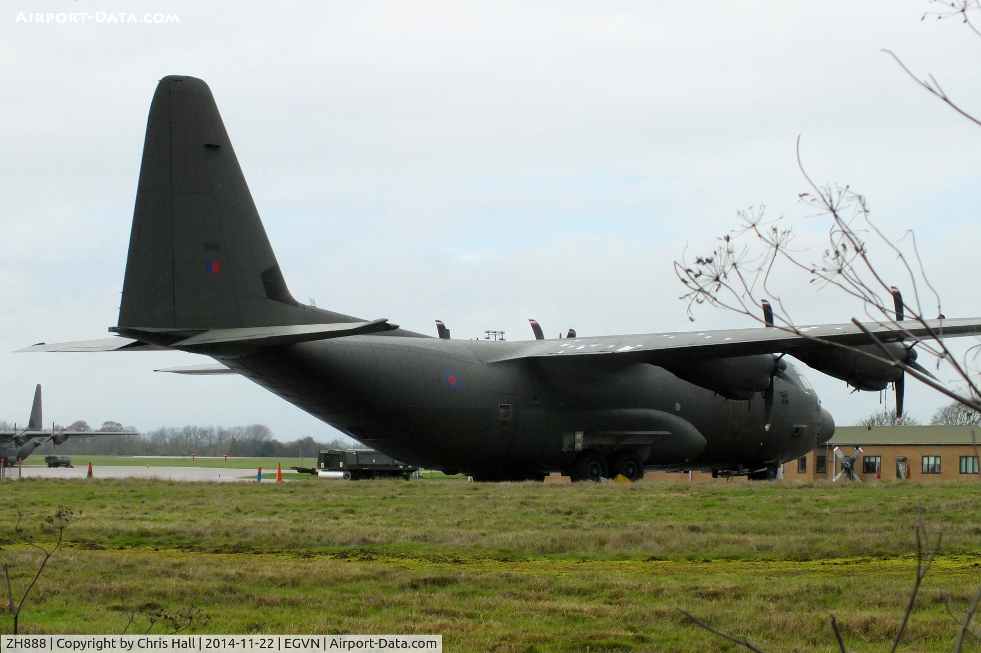 ZH888, 2000 Lockheed Martin C-130J Hercules C.5 C/N 382-5496, RAF 30 Squadron