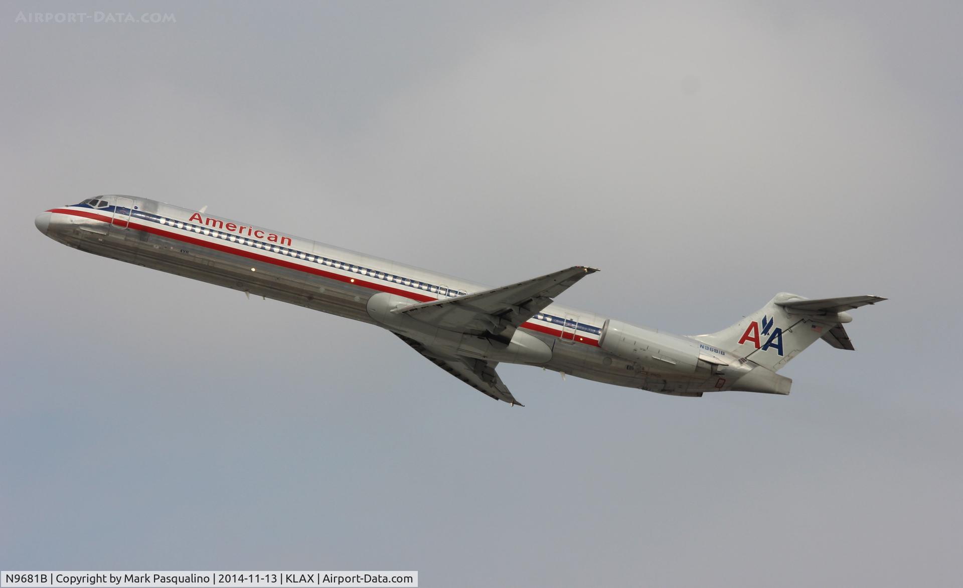 N9681B, 1999 McDonnell Douglas MD-83 (DC-9-83) C/N 53631, MD-83