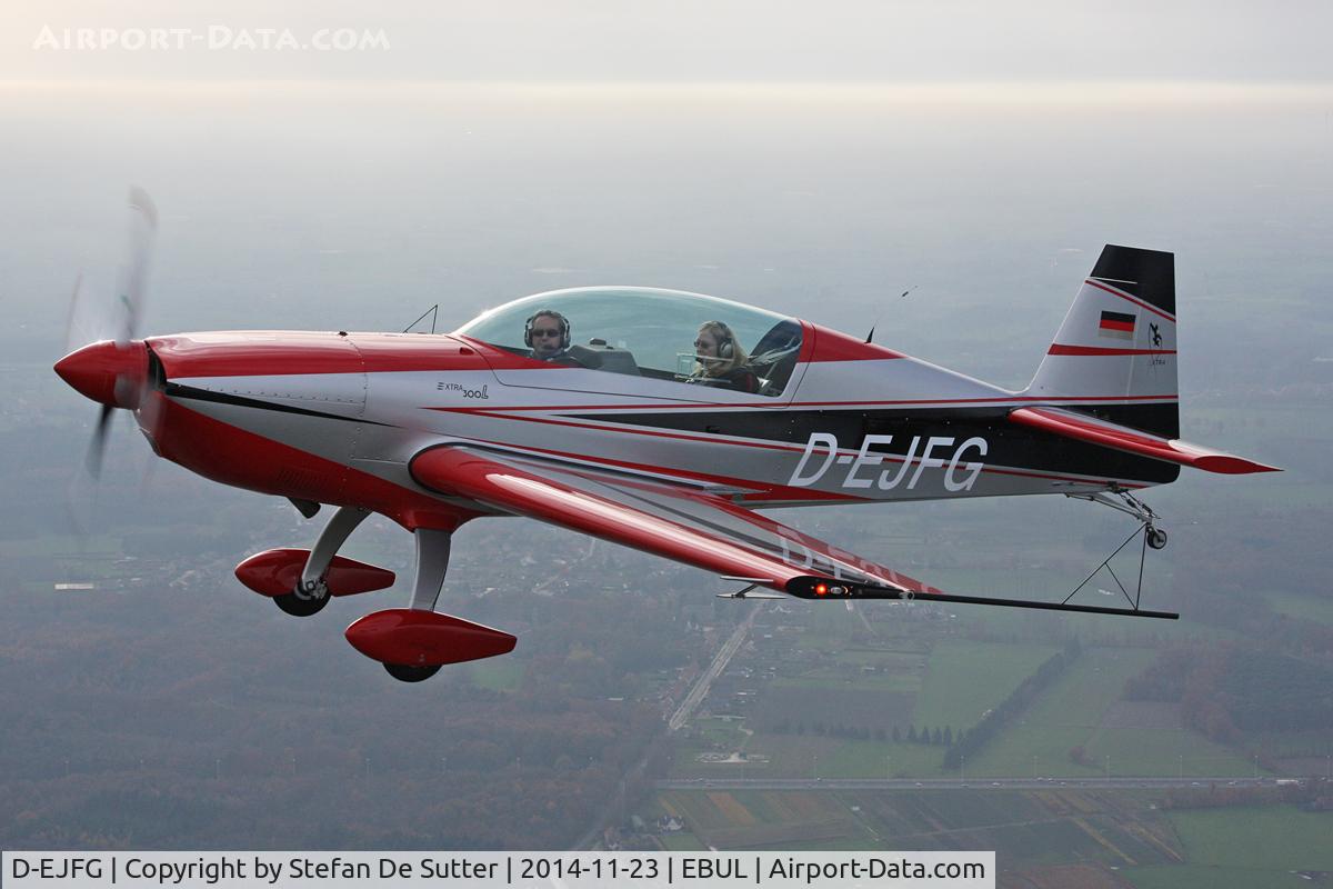 D-EJFG, 2006 Extra EA-300L C/N 1238, Close formation with D-EJFG. Picture taken from G-NETY.