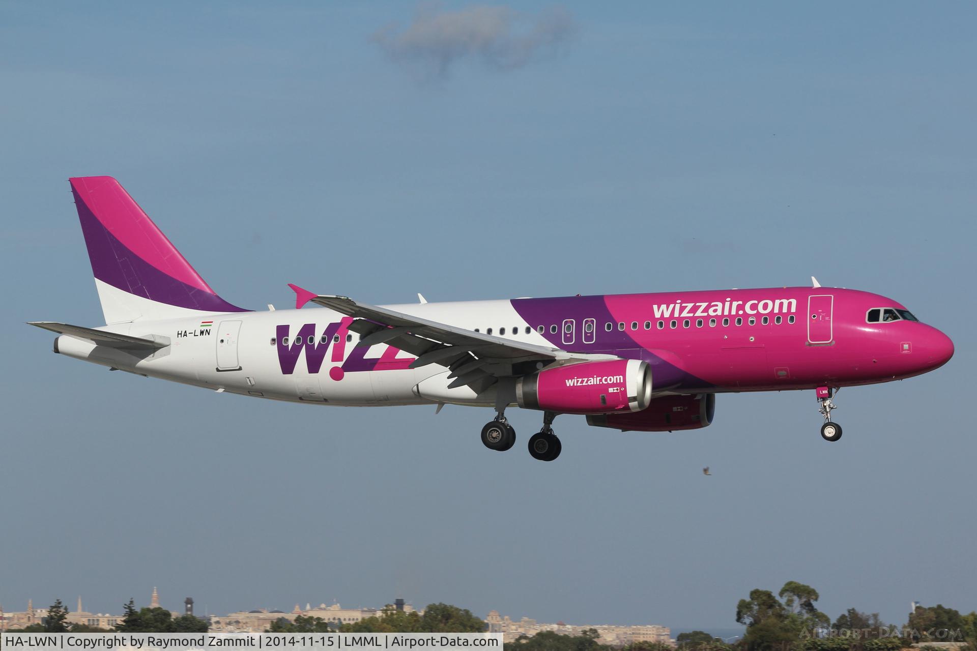 HA-LWN, 2011 Airbus A320-232 C/N 4741, A320 HA-LWN Wizzair