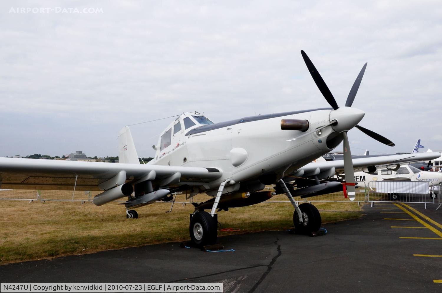N4247U, Air Tractor AT-802 C/N 802-4001, On static display at FIA 2010.