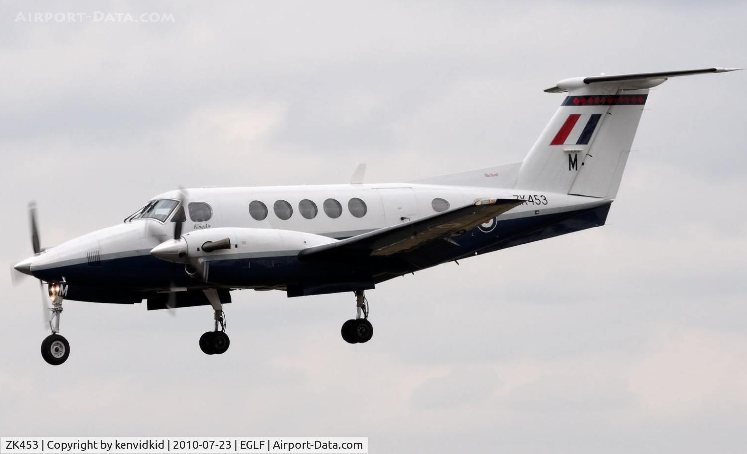 ZK453, 2003 Raytheon B200 King Air C/N BB-1833, Arriving for the weekend display.