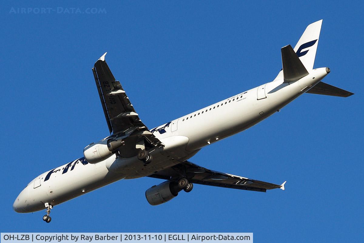 OH-LZB, 1999 Airbus A321-211 C/N 0961, OH-LZB   Airbus A321-211 [0961] (Finnair) Home~G 10/11/2013. On approach 27R.