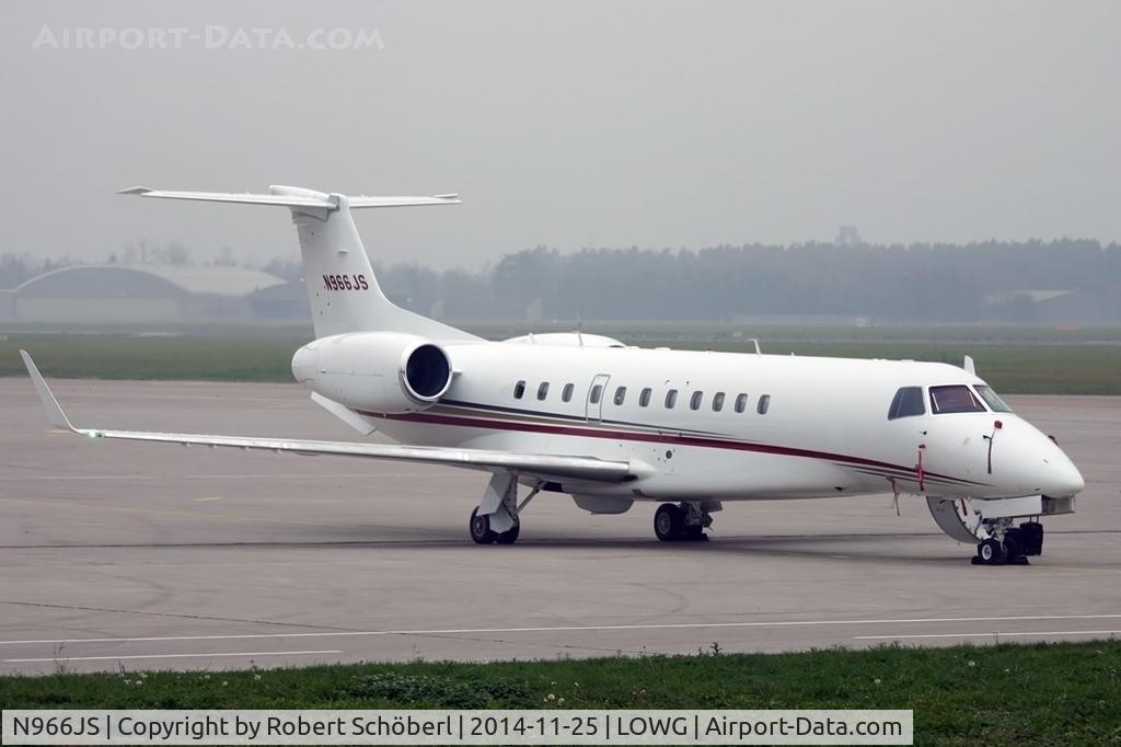 N966JS, 2006 Embraer EMB-135BJ Legacy C/N 14500966, N966JS @ LOWG