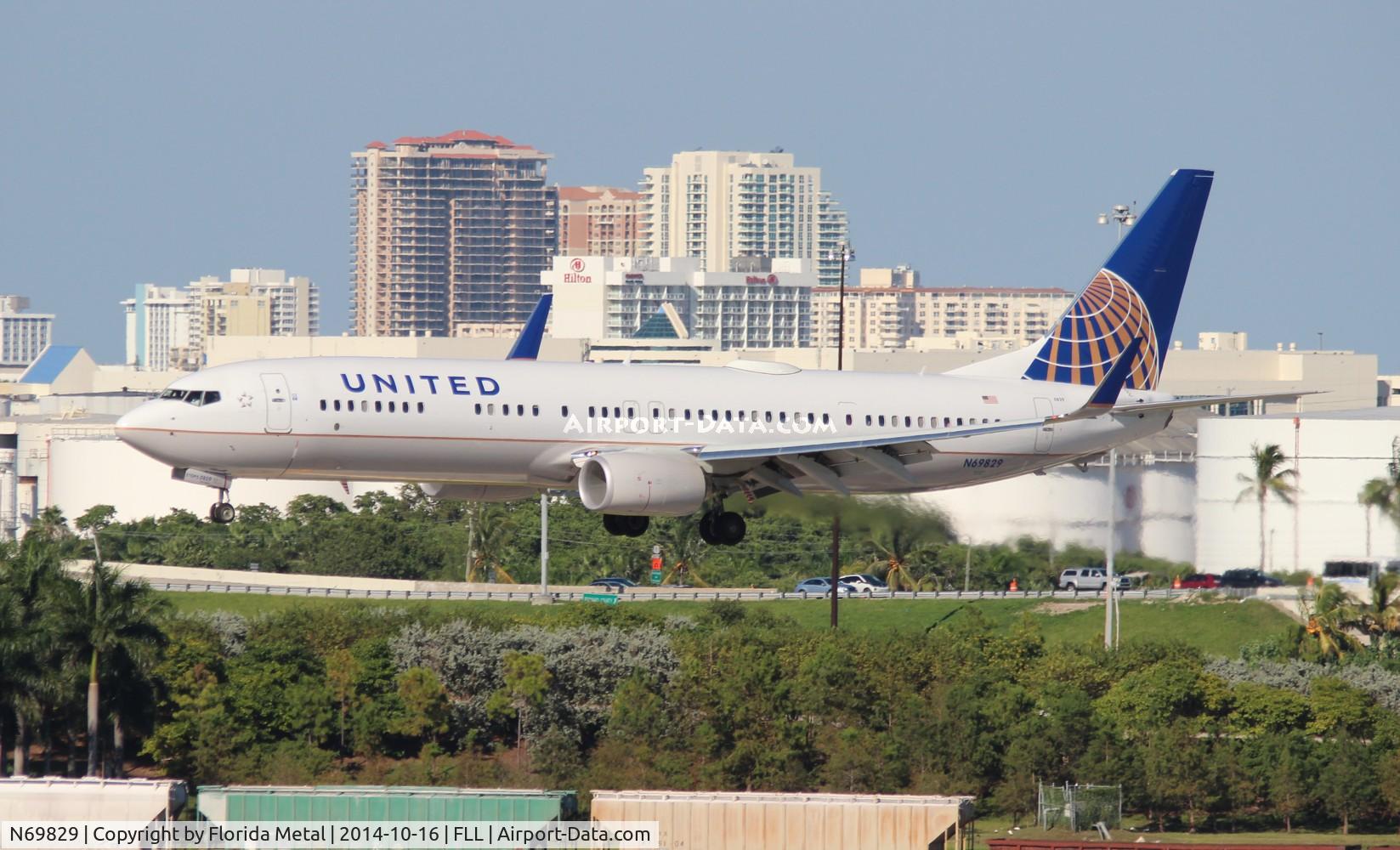 N69829, 2014 Boeing 737-924/ER C/N 44561, United