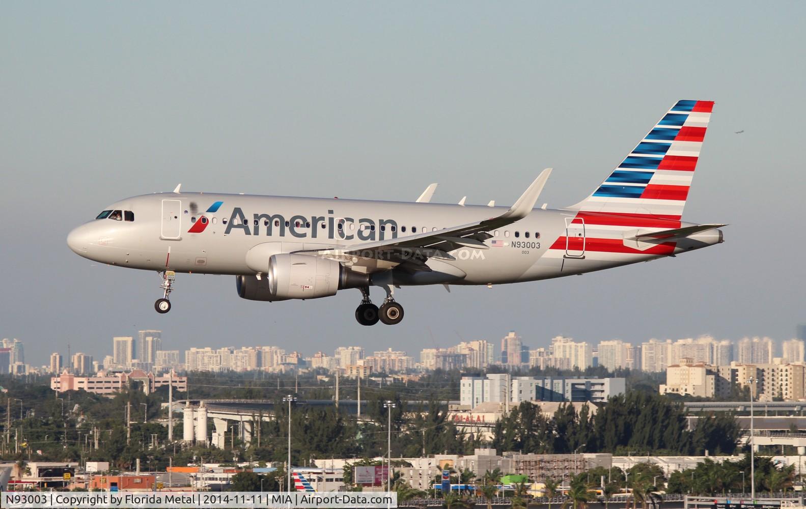 N93003, 2013 Airbus A319-115 C/N 5704, American A319