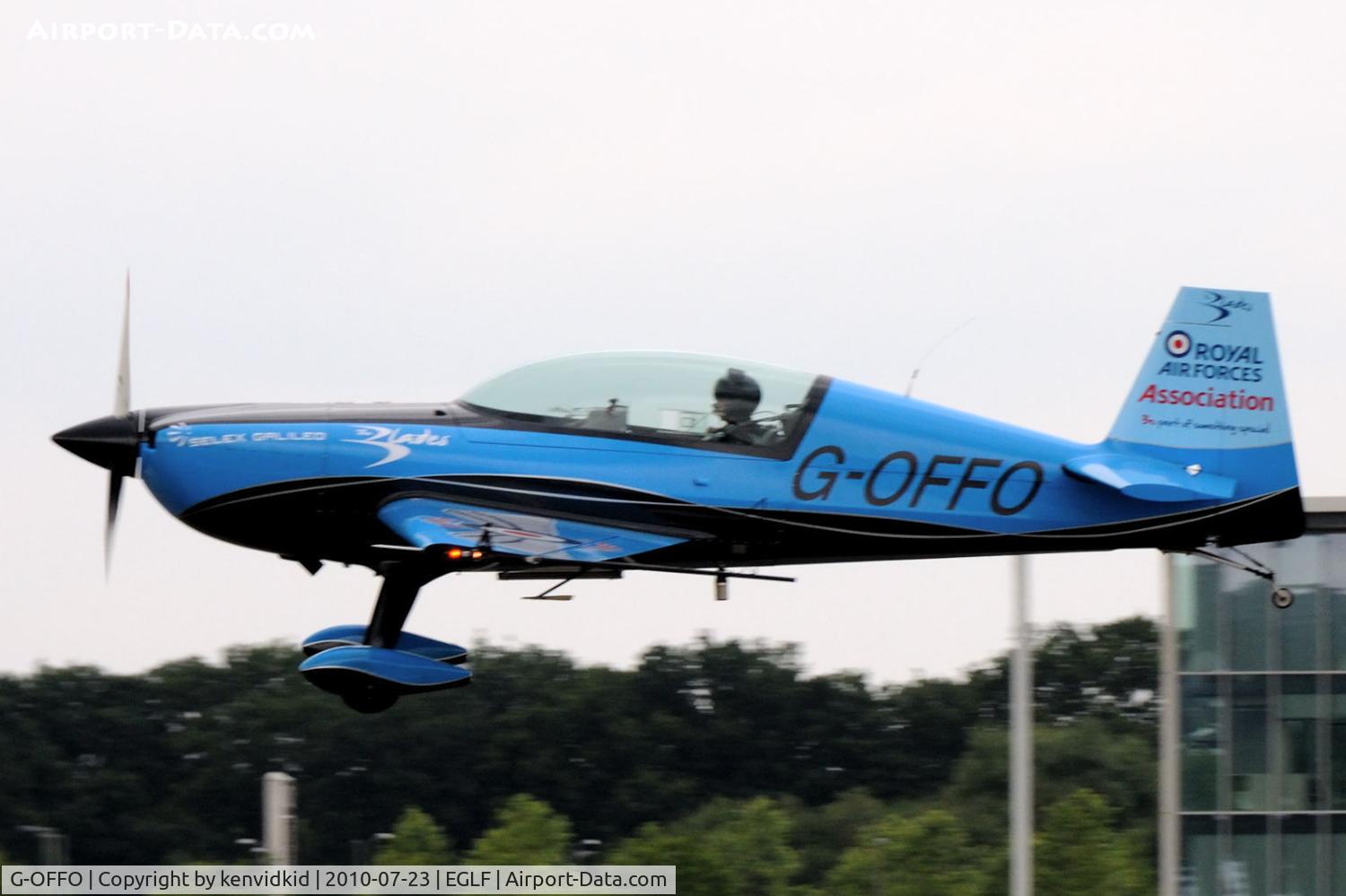 G-OFFO, 2006 Extra EA-300/L C/N 1226, Blades landing after their display.