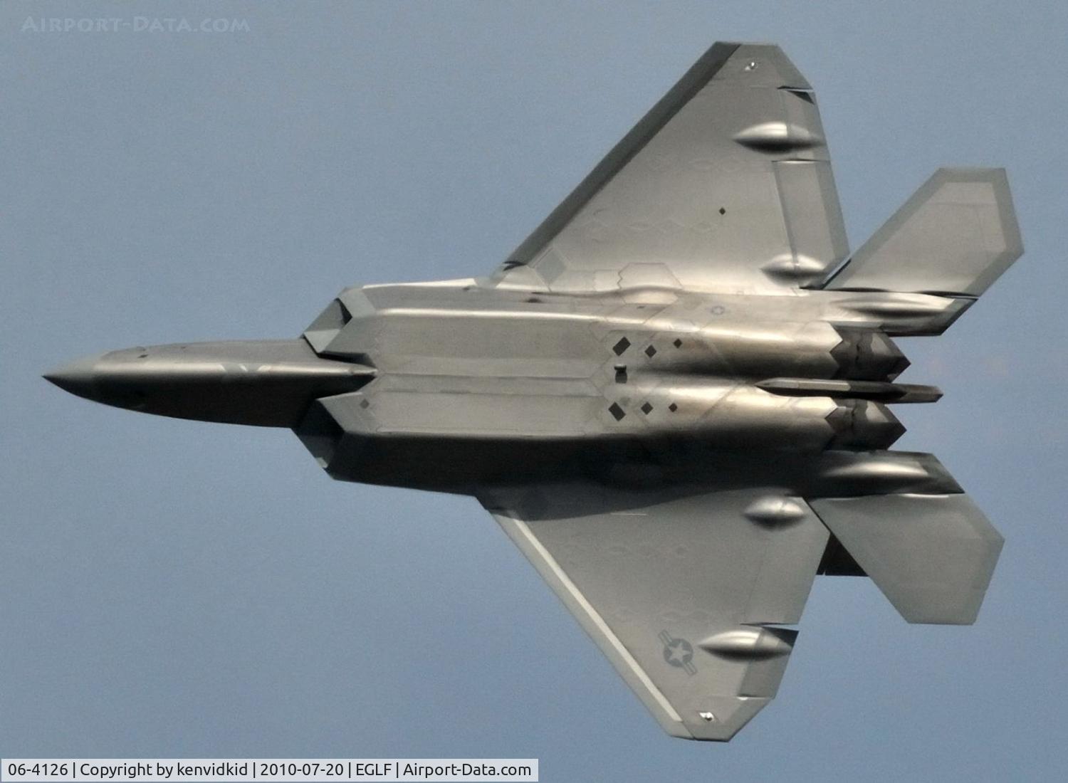 06-4126, Lockheed Martin F-22A Raptor C/N 4126, Displaying at FIA 2010.