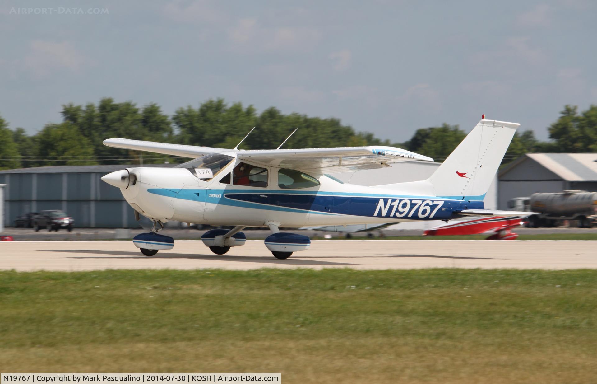N19767, 1976 Cessna 177B Cardinal C/N 17702593, Cessna 177B