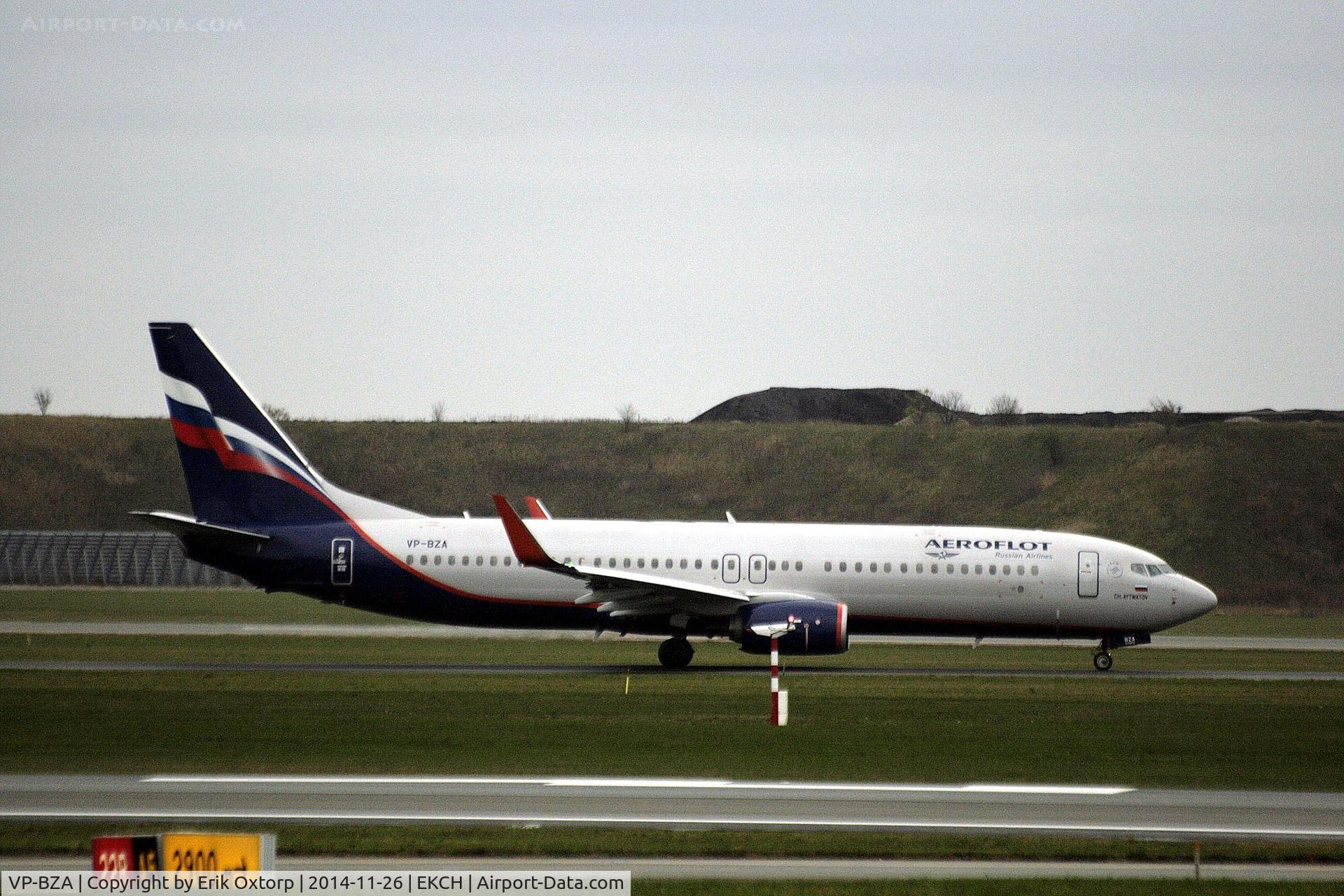 VP-BZA, 2014 Boeing 737-8LJ C/N 41198, VP-BZA taxing for take off rw 04L