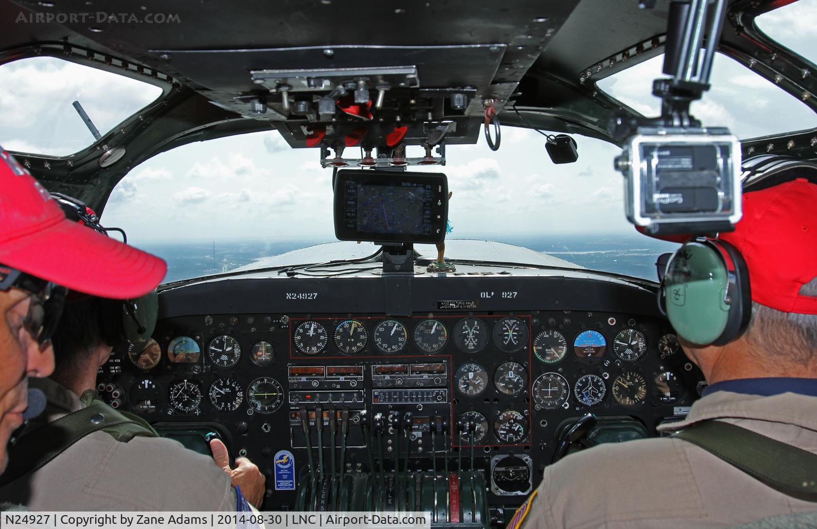N24927, 1940 Consolidated Vultee RLB30 (B-24) C/N 18, In flight on the way to the 2014 Warbirds on Parade