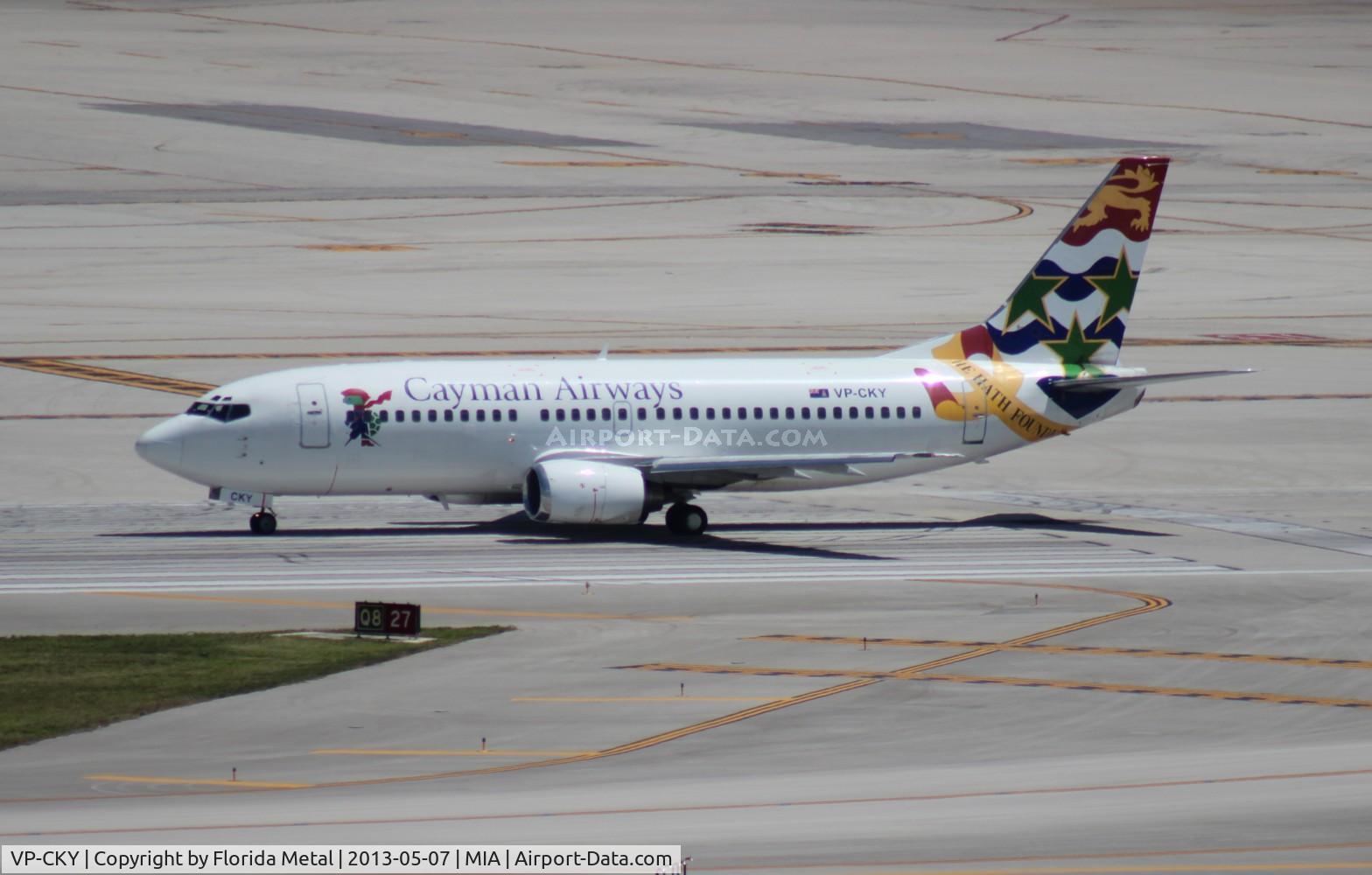 VP-CKY, 1992 Boeing 737-3Q8 C/N 26282, Cayman 737