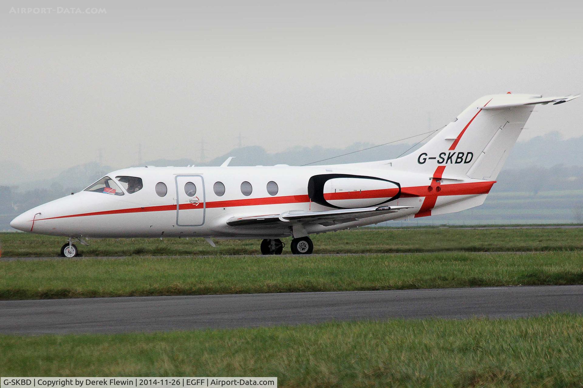 G-SKBD, 2004 Raytheon Beechjet 400A C/N RK-376, Beech 400A, previously N476CV, N476LX, N426FL, Saxonair, Norwich based, seen parked up at EGFF.