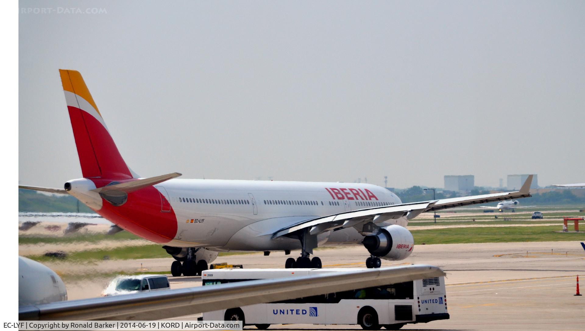 EC-LYF, 2013 Airbus A330-302 C/N 1437, Taxi for takeoff O'Hare