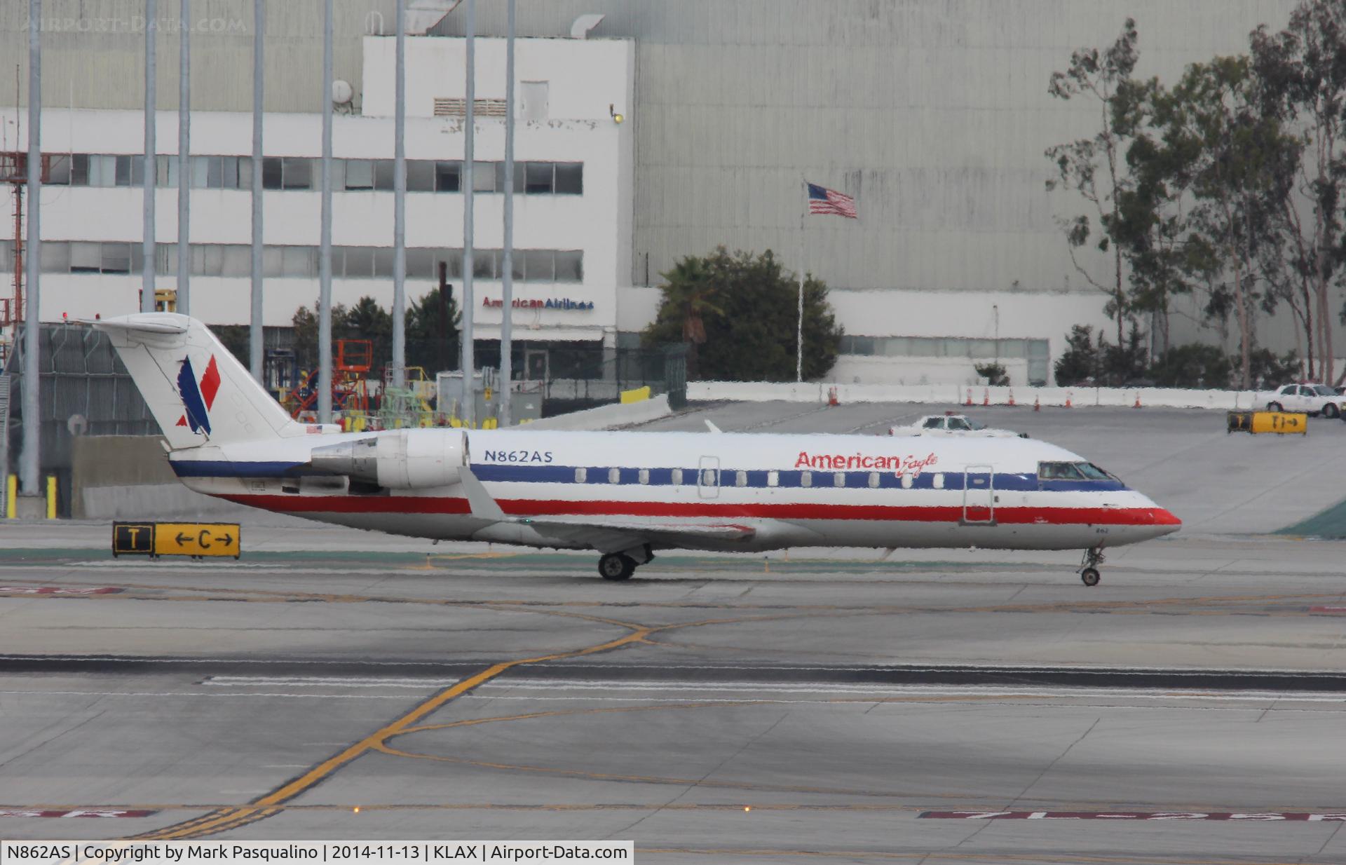N862AS, 2001 Bombardier CRJ-200ER (CL-600-2B19) C/N 7476, CL-600-2B19