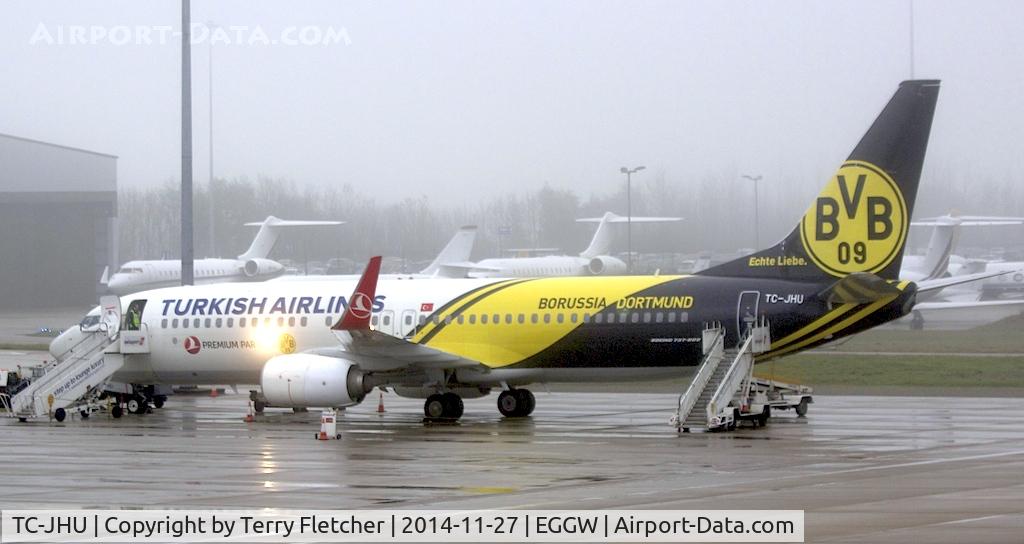 TC-JHU, 2013 Boeing 737-8F2 C/N 42002, TC-JHU (Amasra), 2013 Boeing 737-8F2, c/n: 42002 about to take the Borussia Dortmund team home after their Champions League defeat by Arsenal