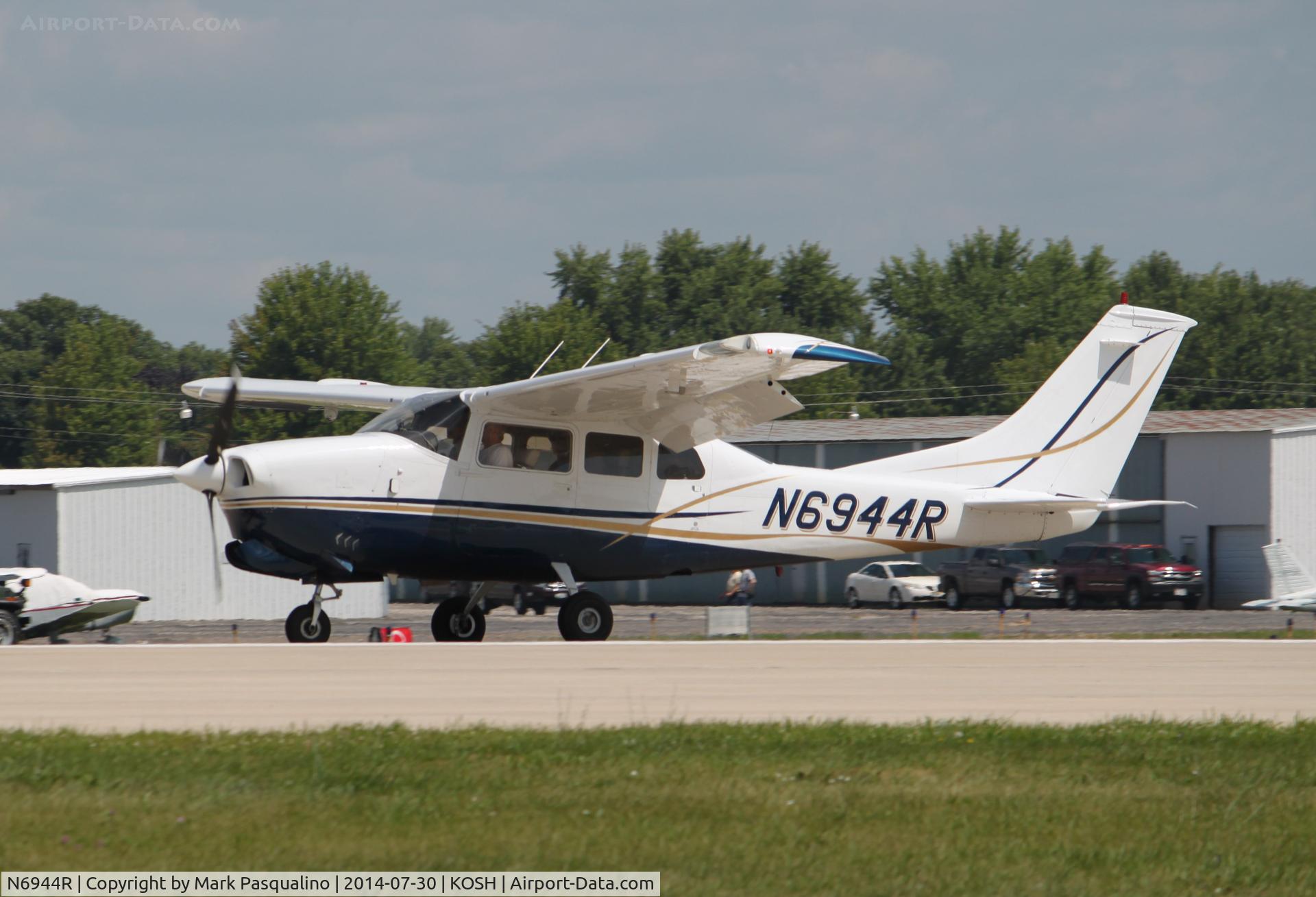 N6944R, 1968 Cessna T210H Turbo Centurion C/N T210-0344, Cessna T210H