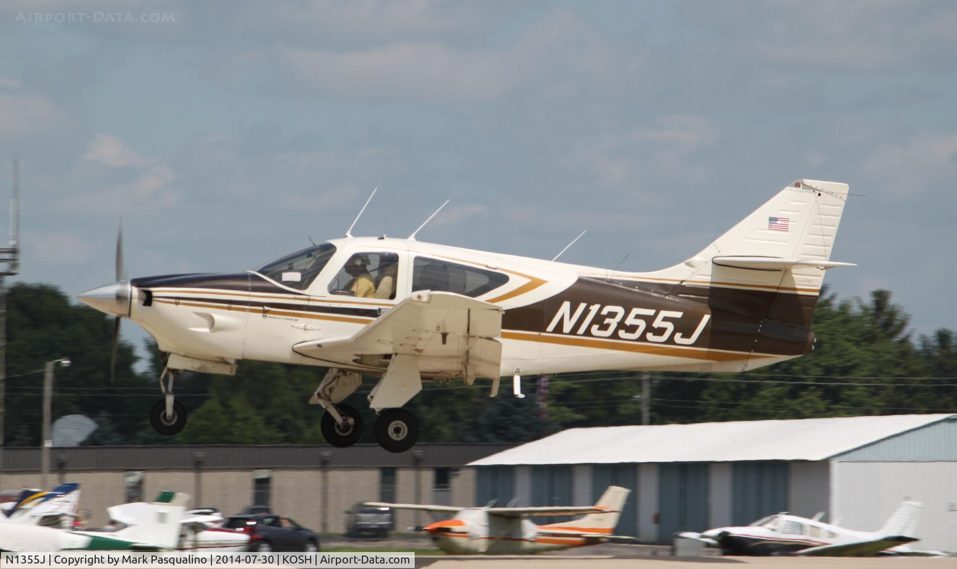 N1355J, 1975 Rockwell International 112A Commander C/N 355, Rockwell 112A