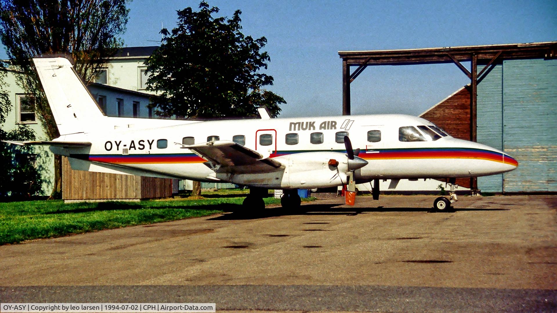 OY-ASY, 1980 Embraer EMB-110P1 Bandeirante C/N 110308, Copenhagen 2.7.94