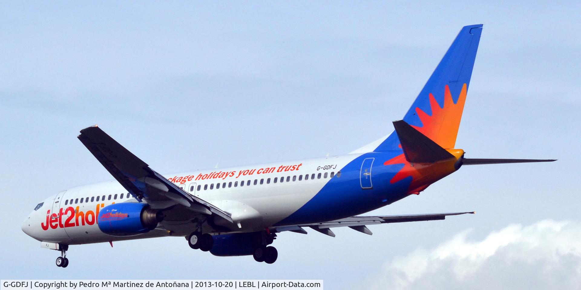 G-GDFJ, 2000 Boeing 737-804 C/N 28229, El Prat - Barcelona