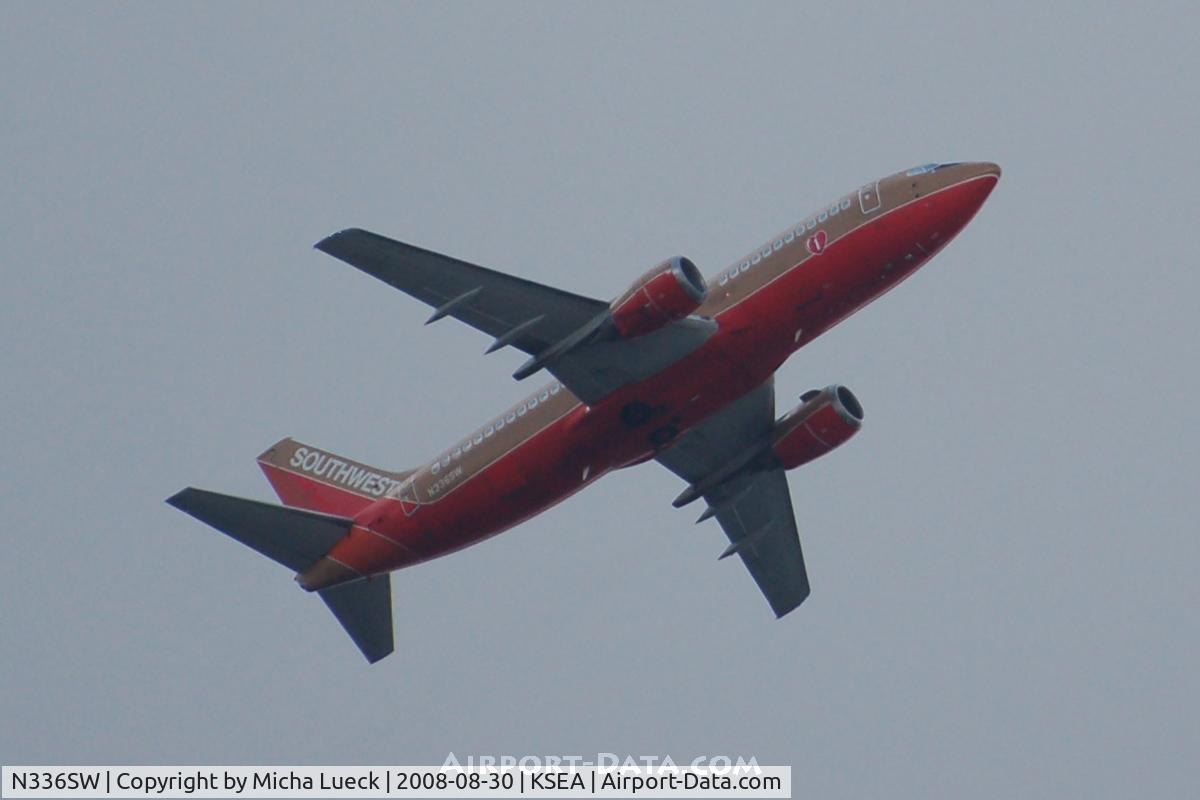 N336SW, 1988 Boeing 737-3H4 C/N 23940, At SEA