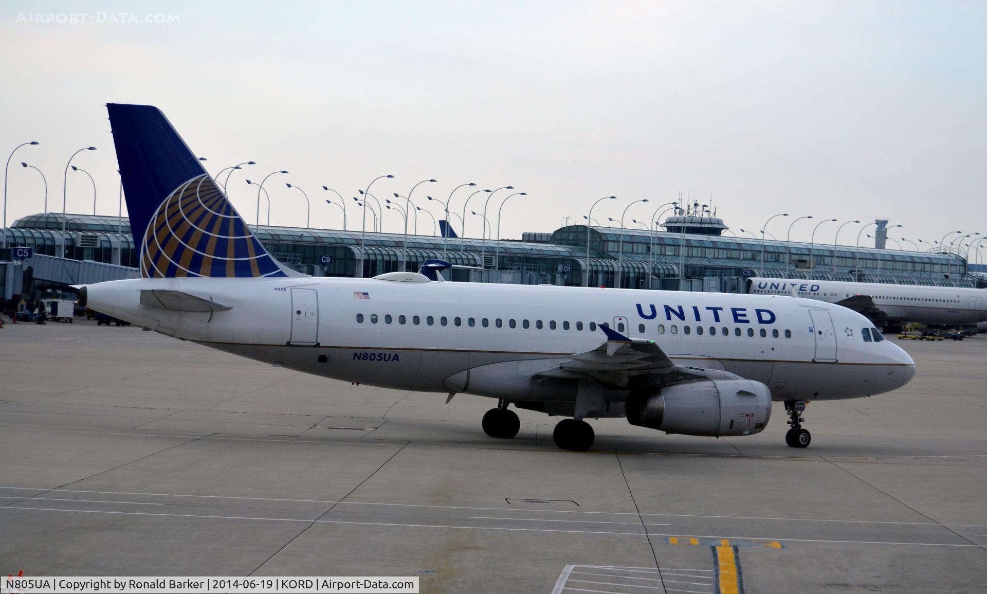 N805UA, 1998 Airbus A319-131 C/N 783, Taxi O'Hare