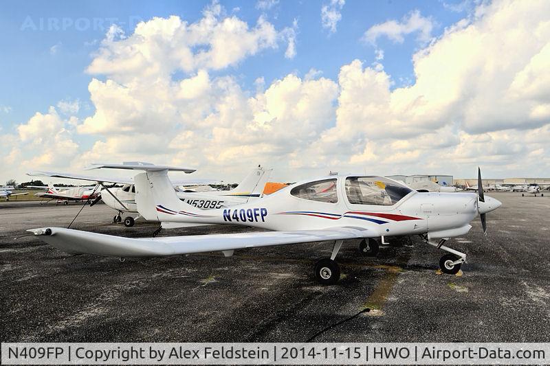 N409FP, 2006 Diamond DA-40F Diamond Star C/N 40.FC009, North Perry