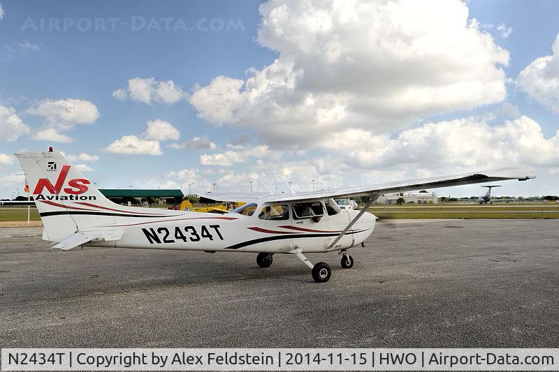 N2434T, 2006 Cessna 172R C/N 17281326, North Perry