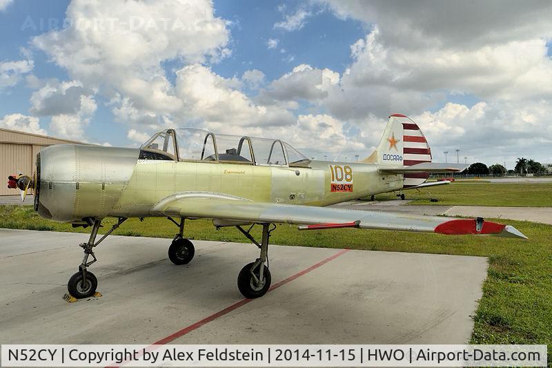N52CY, 1988 Yakovlev Yak-52 C/N 889006, North Perry