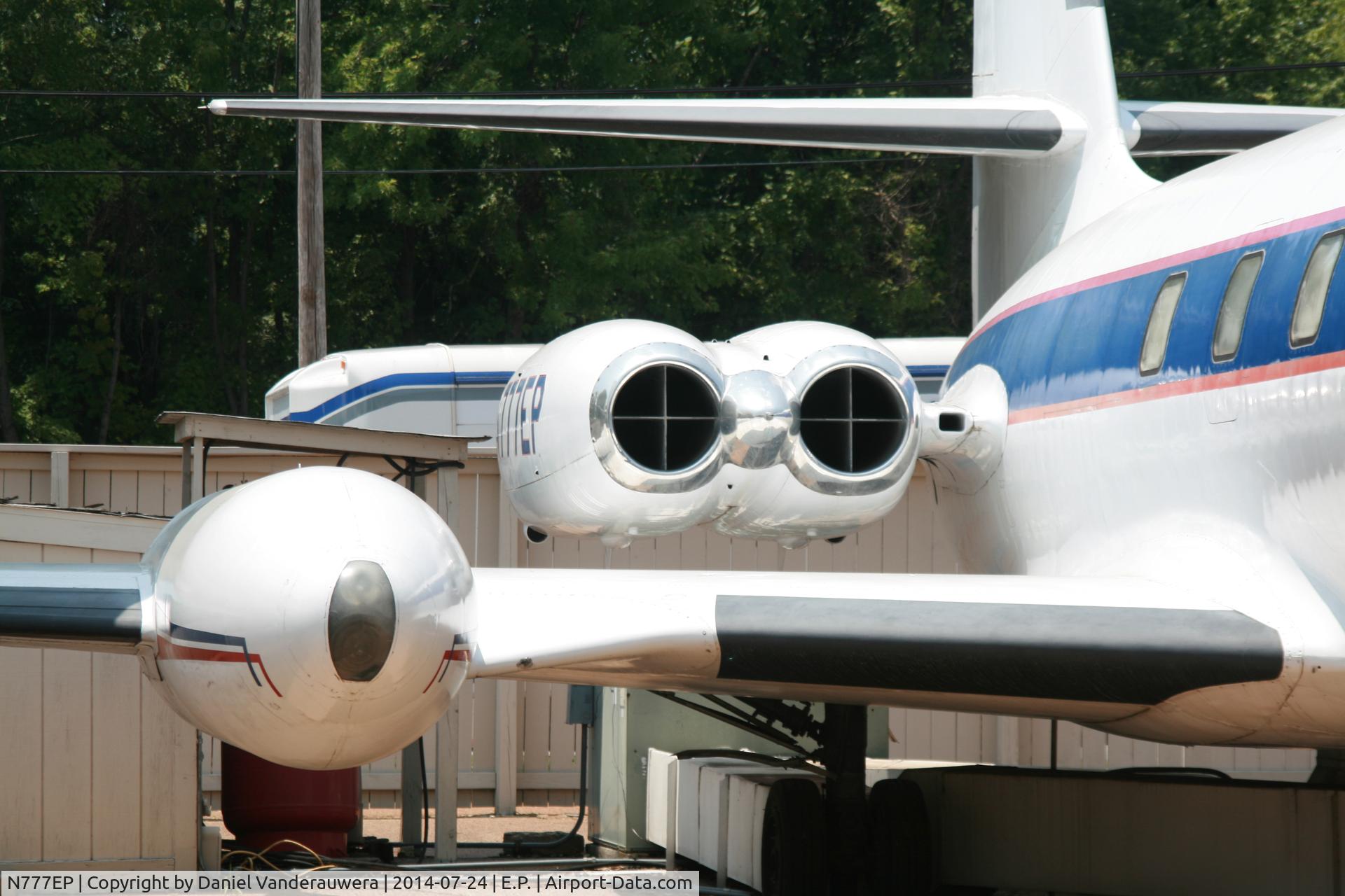 N777EP, 1960 Lockheed L-1329 Jetstar 6 C/N 5004, Stored in Graceland, Memphis (TN)