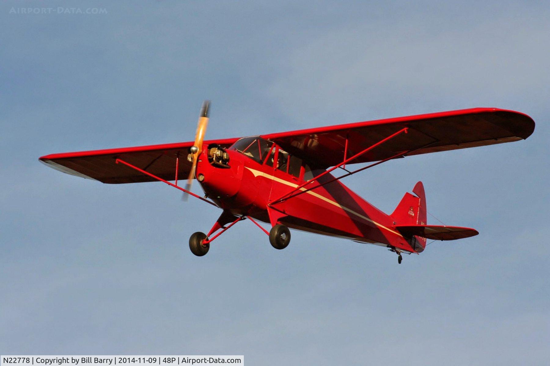 N22778, 1939 Piper J4 C/N 4-459, Bill slipping into his field 48P