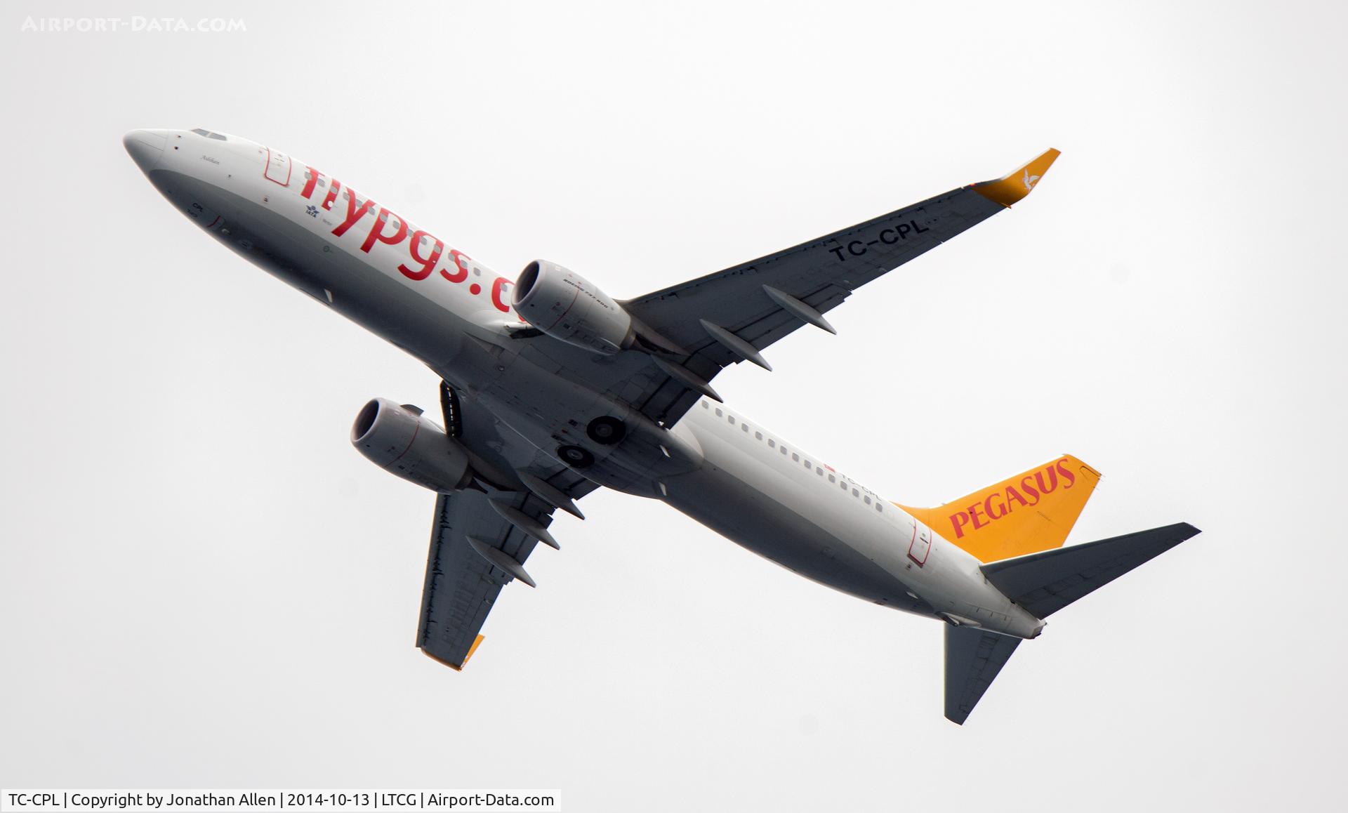 TC-CPL, 2014 Boeing 737-82R C/N 40010, Departing from Trabzon airport, Turkey.